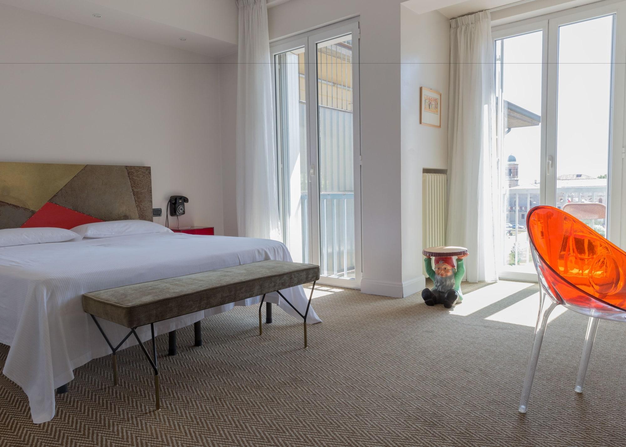 Boutique Hotel Trieste - Adults Only Verona Luaran gambar